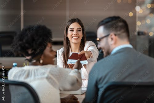 كيف يمكن لوكالات السفر الصغيرة منافسة المنصات العالمية الكبرى؟